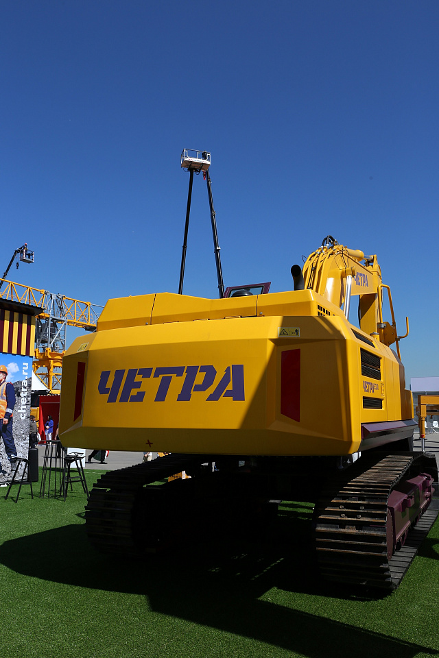ЧЕТРА Е330